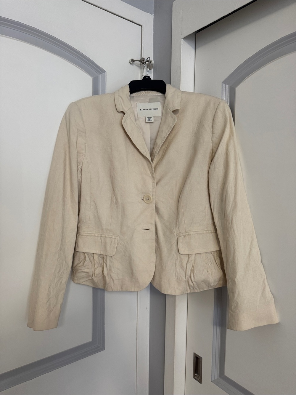 Banana Republic Cream Single-Button Tailored Blazer